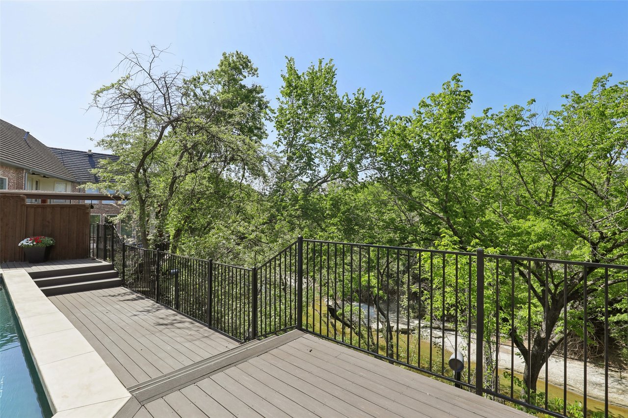 17611 Cedar Creek Canyon Dr