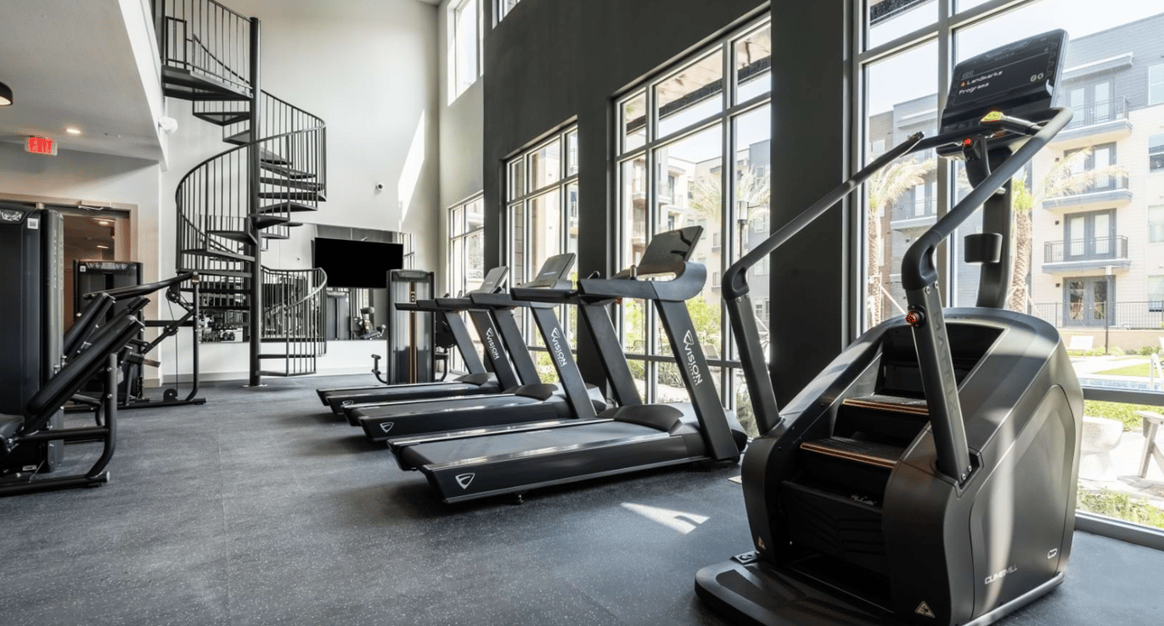 Up to 10 Weeks Free on select units