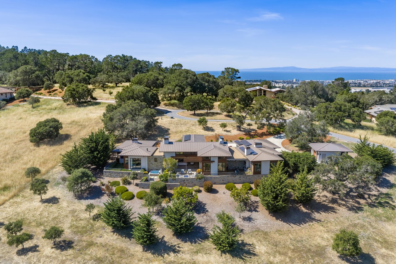 7536 Canada Vista Way