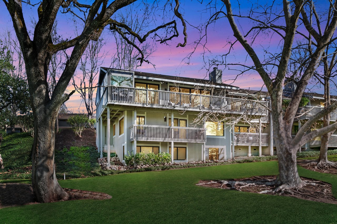 350 Deer Hollow Drive