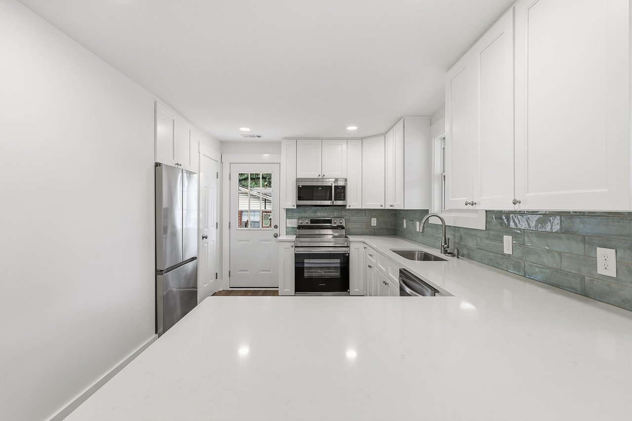 2156 New York Avenue