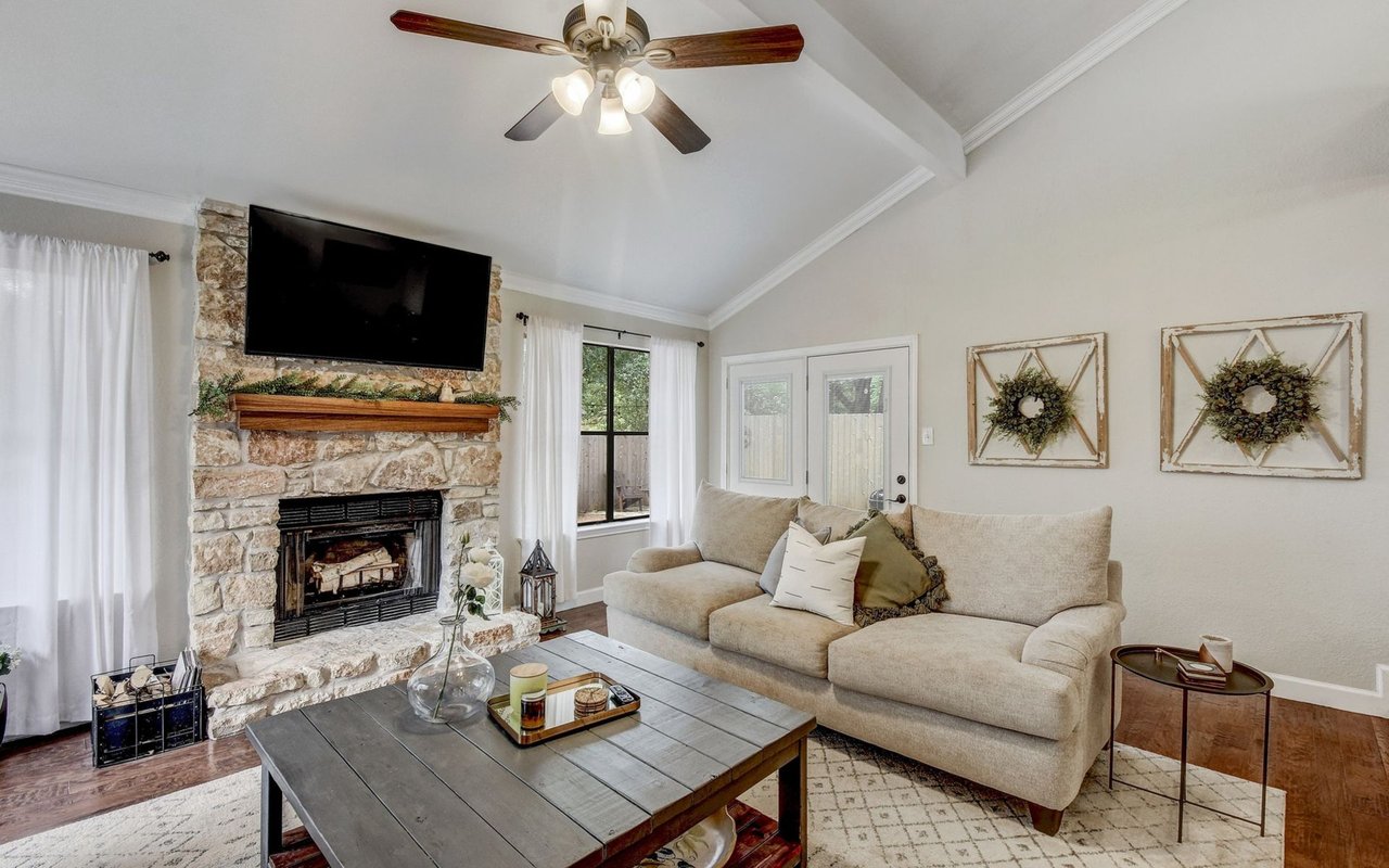 12303 Cabana Ln