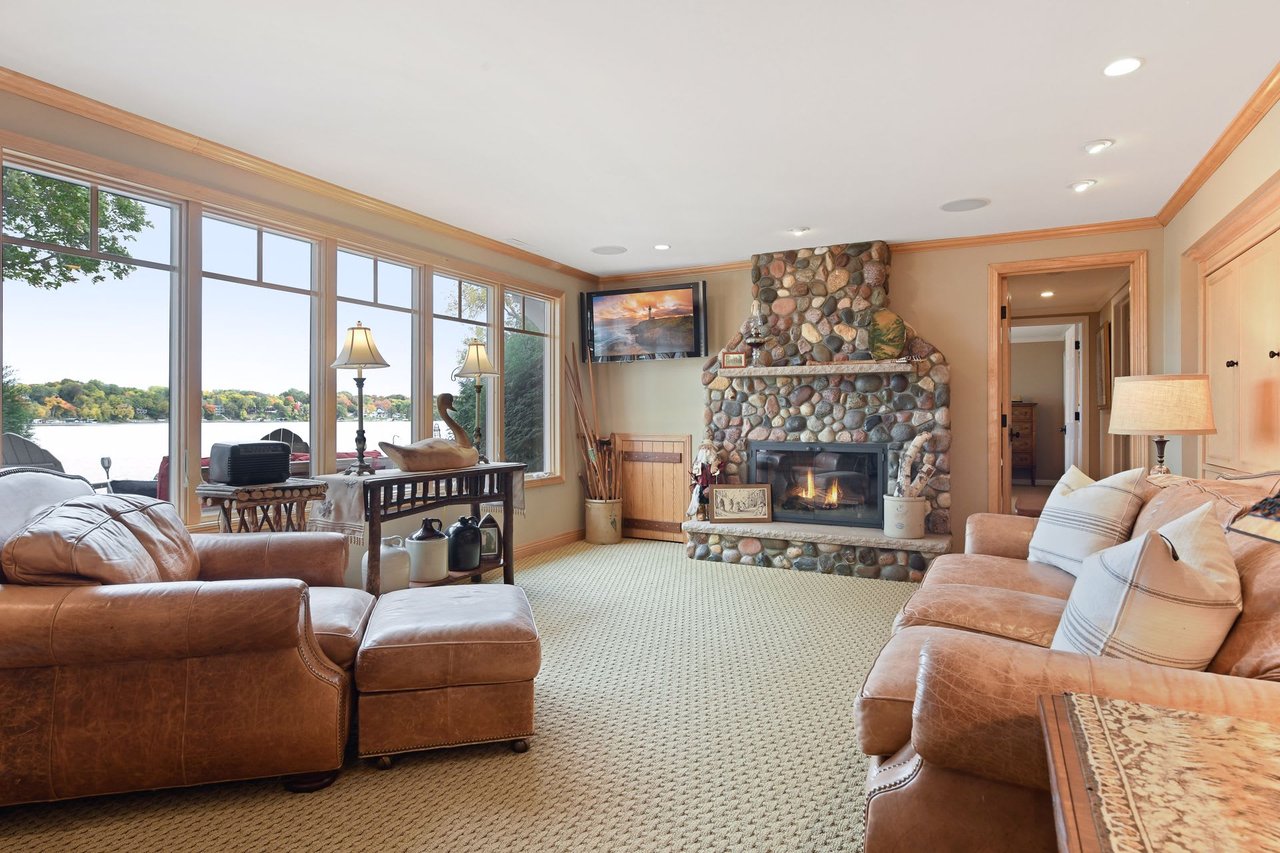 3400 Kings Point Road, Minnetrista