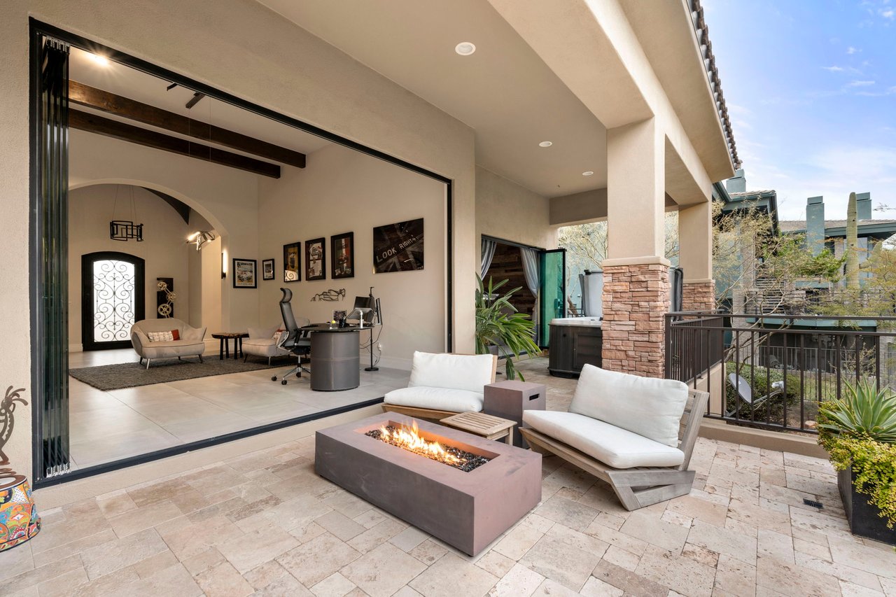 11923 E CASITAS DEL RIO Drive