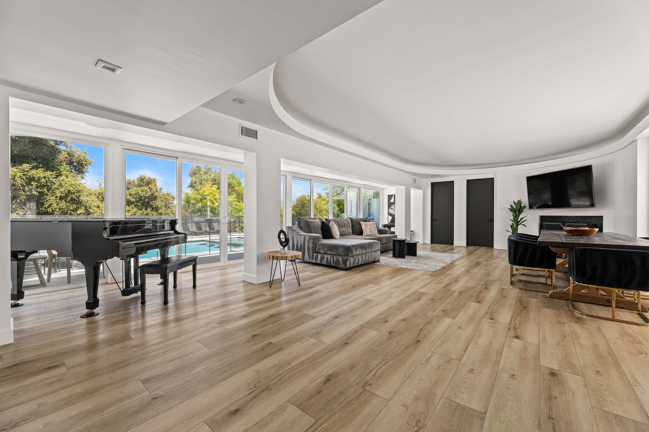 Caritina Dr, 91356