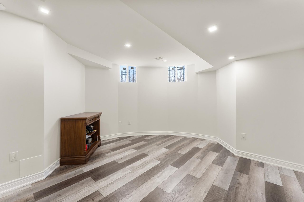 44 Mahaffy Court