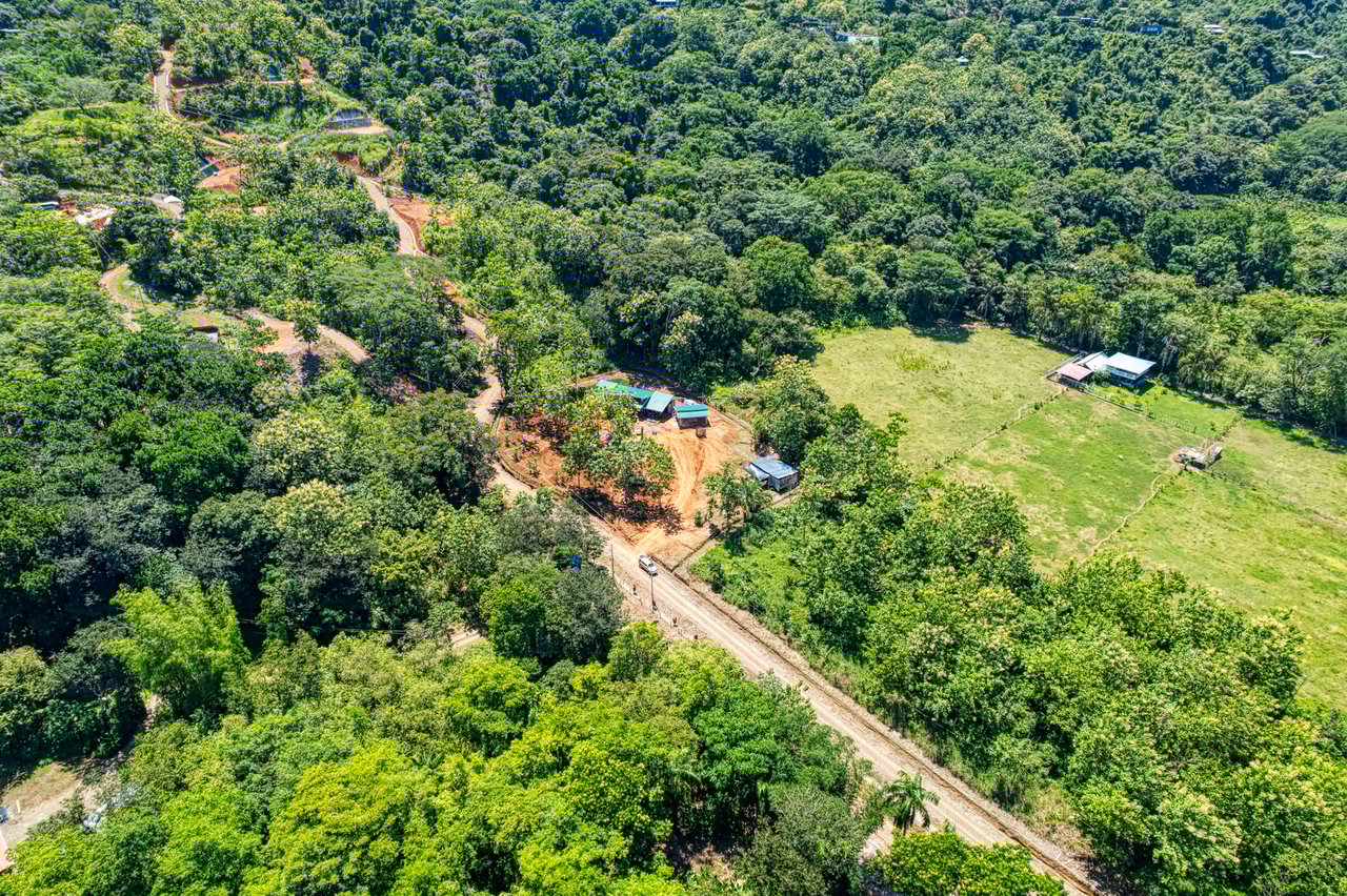 ¡New Gated Development in Matapalo - Ocean View and Flat Land, ready to build!