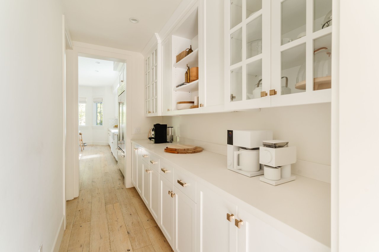 16045 Northfield St, Pacific Palisades 
