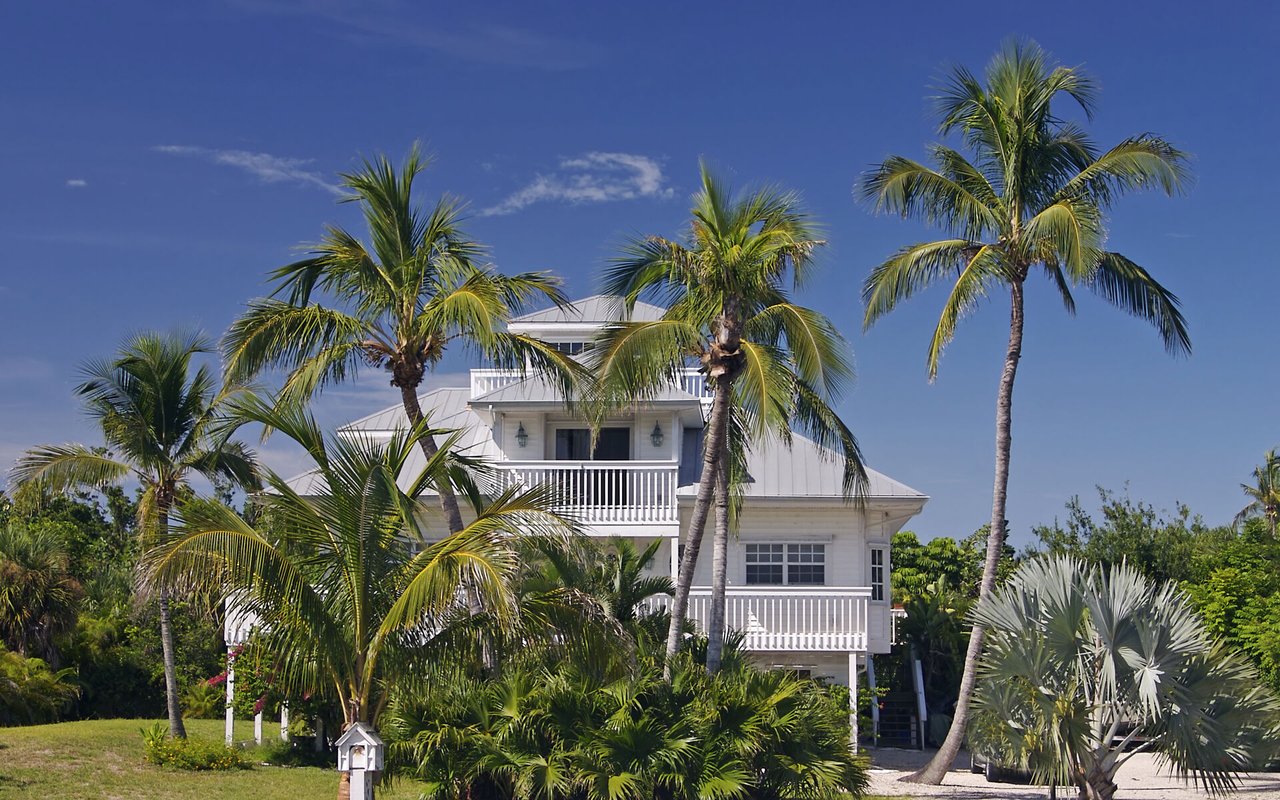 Bradenton Homes with Block Exterior Construction