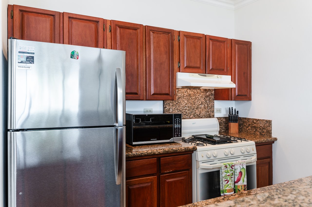 Pacific Beach 4 | Adorable 2 Bedroom 2 Bathroom Beachfront Condo in Playa Potrero!