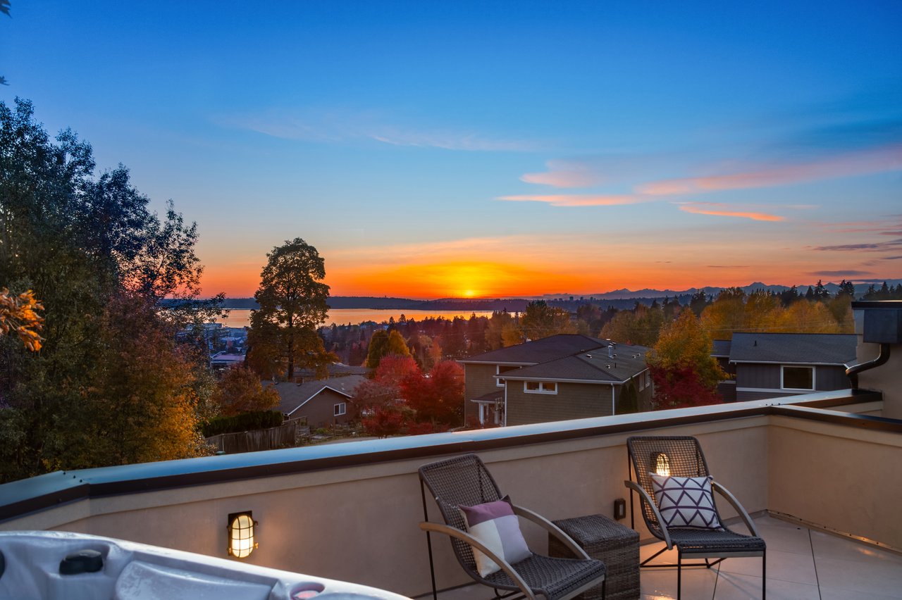 9228 112th Avenue NE