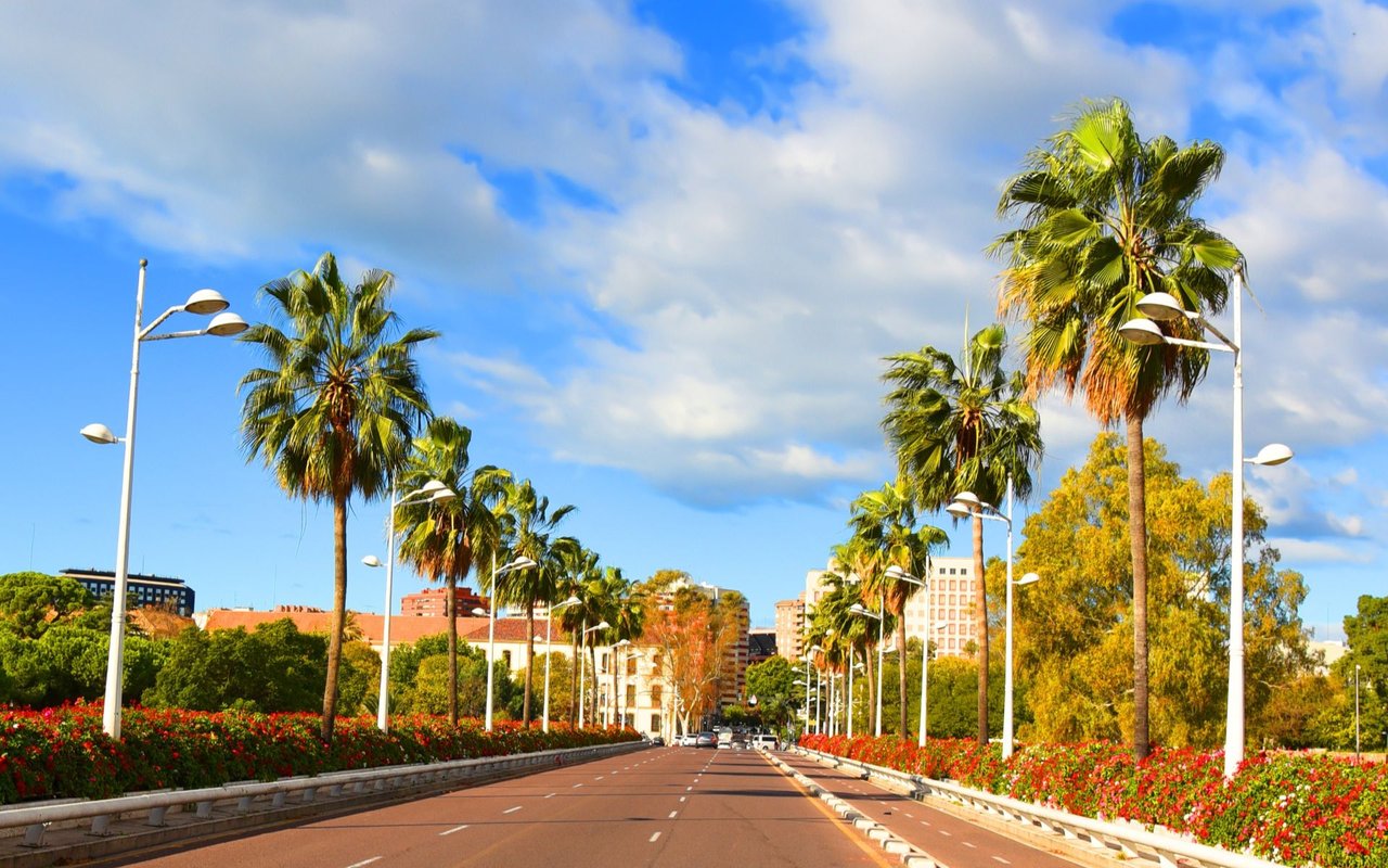 La Valencia Beach Resort