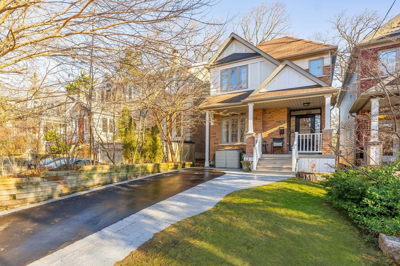 39 Courcelette Rd