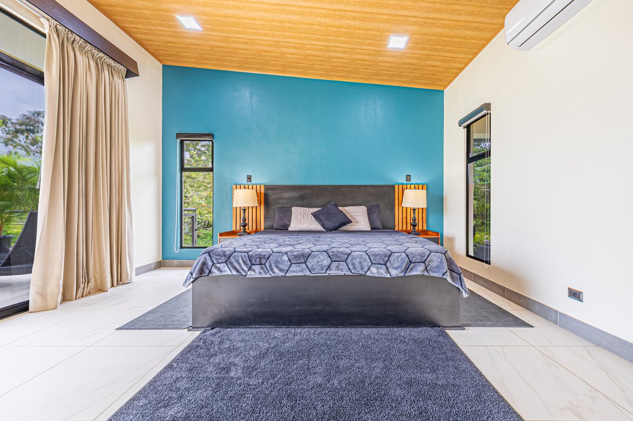 Casa Palma – Brand New Luxury 4BR/4.5BA Home with Stunning Sunset Views in Quepos