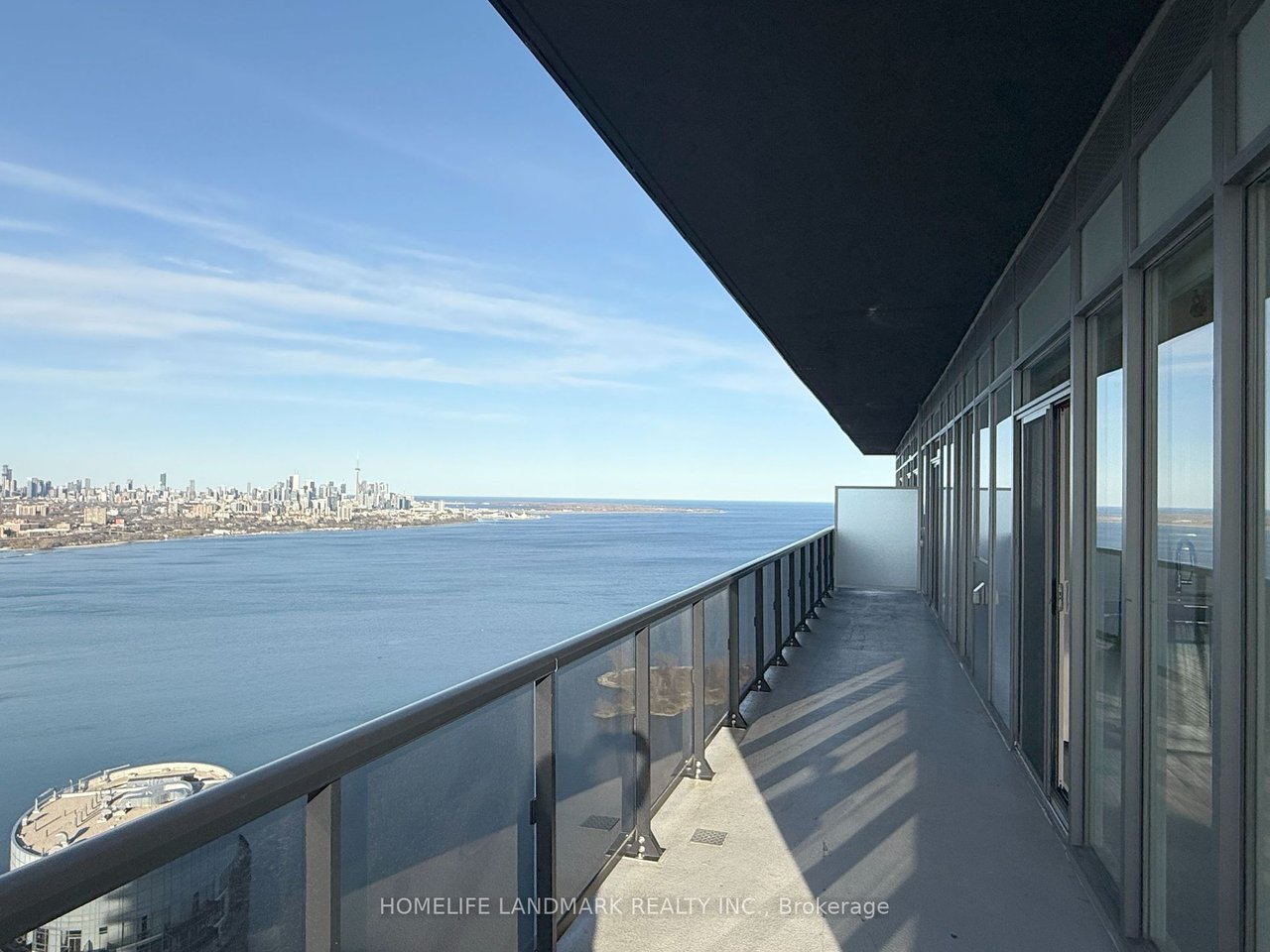 LAGO AT THE WATERFRONT 