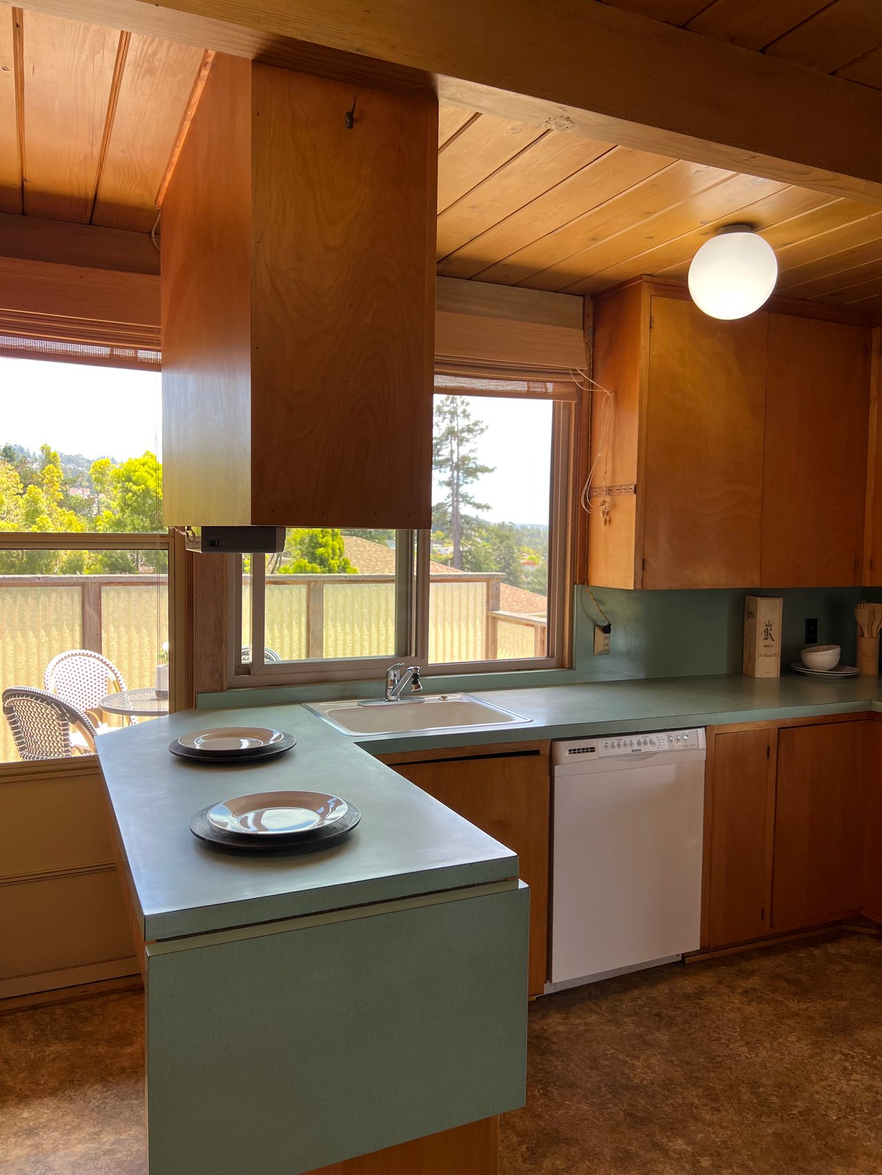 Selling Your Mid-Century Home in El Cerrito? Here's What Buyers Are Actually Looking For