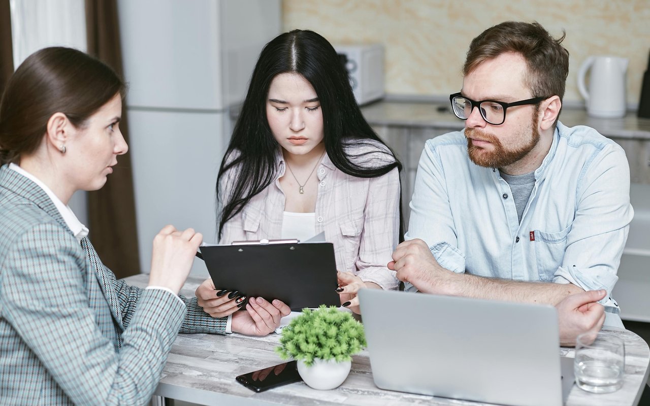 What Happens If You Cannot Decide On A Realtor During Your Divorce Process?