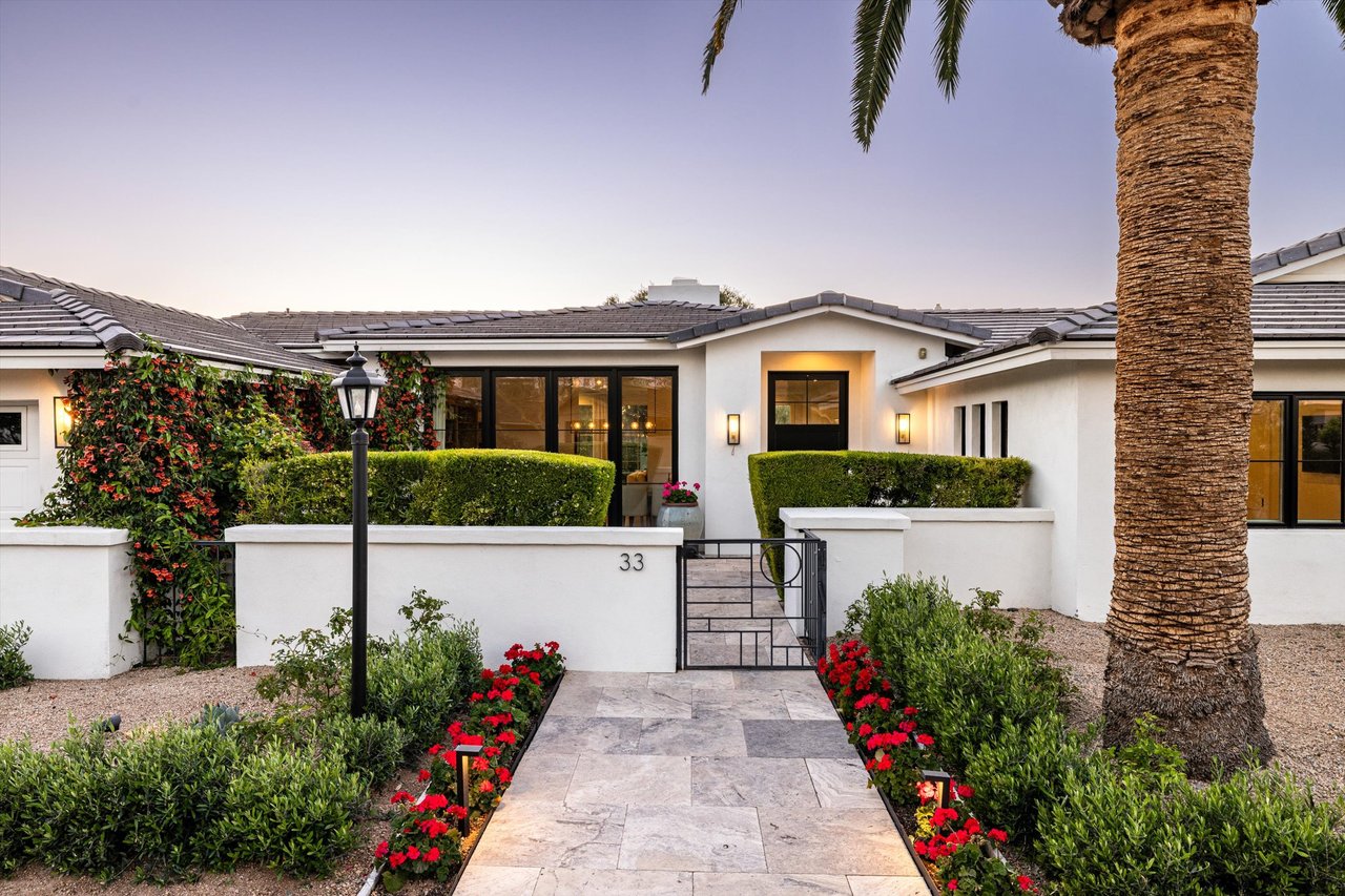 5635 E LINCOLN Drive 33