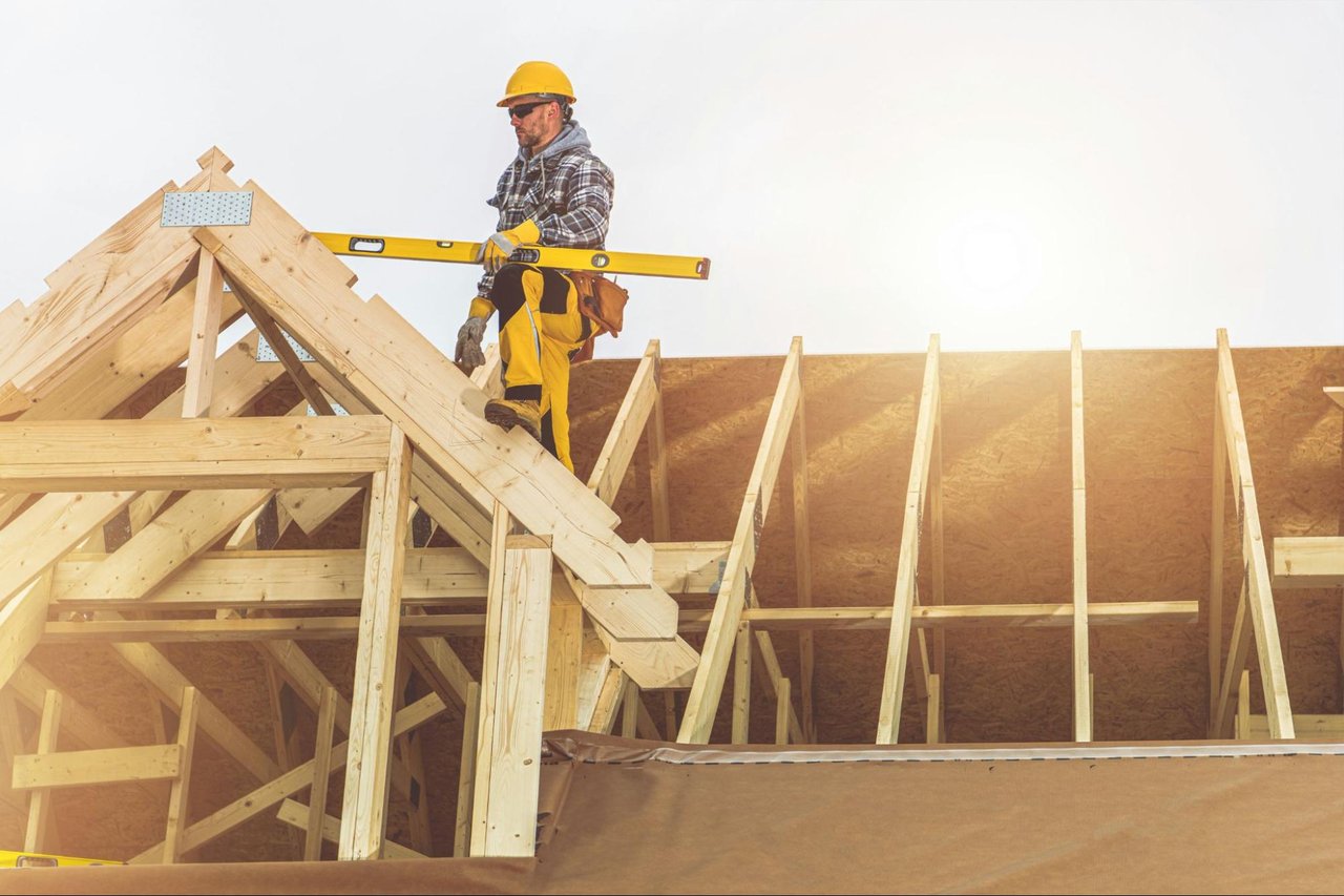 The Perks of Buying a New Construction Home in Lake Geneva cover