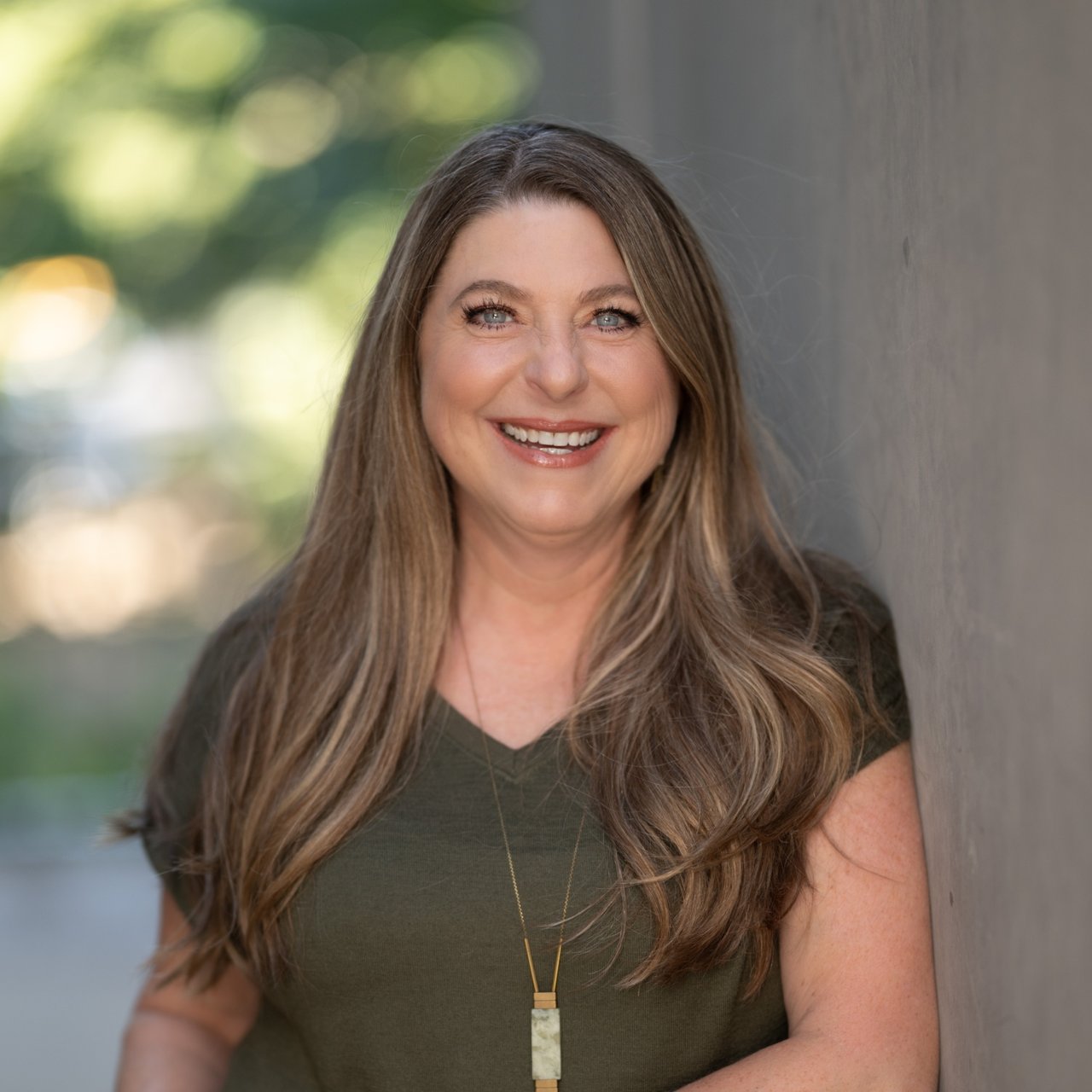 Jenny Morrow Salem, OR Real Estate Agent Headshot