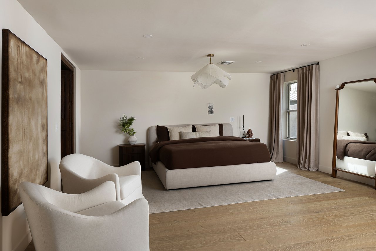 5501 E CAMELBACK Road