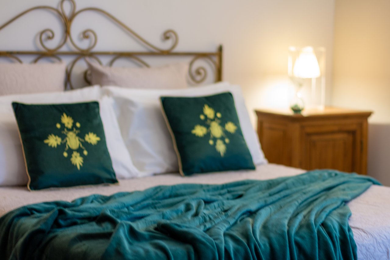 Tuscan Villa With Panoramic Country Views