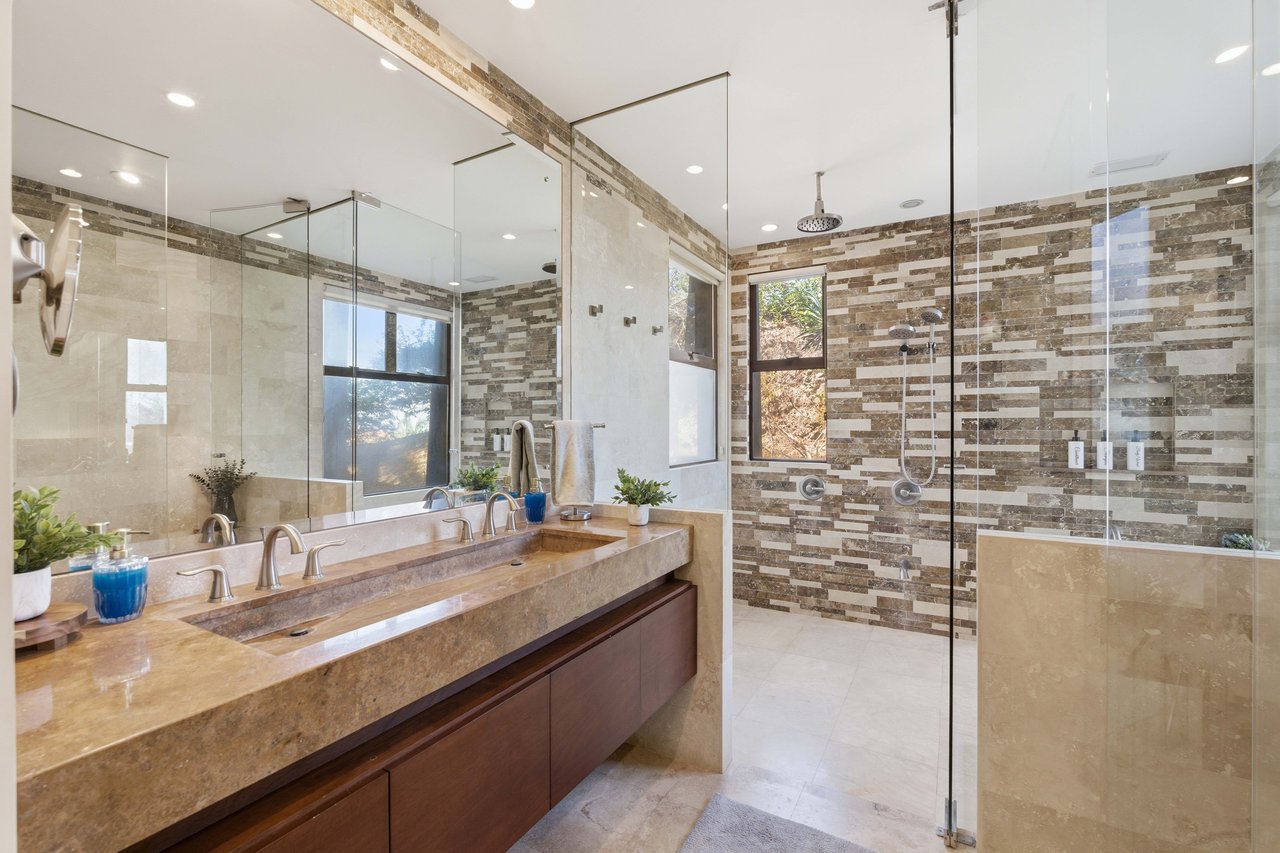 Casa De Los Monos | Upgraded Ocean-View Condo with Direct Pool Access at Azul Paraíso