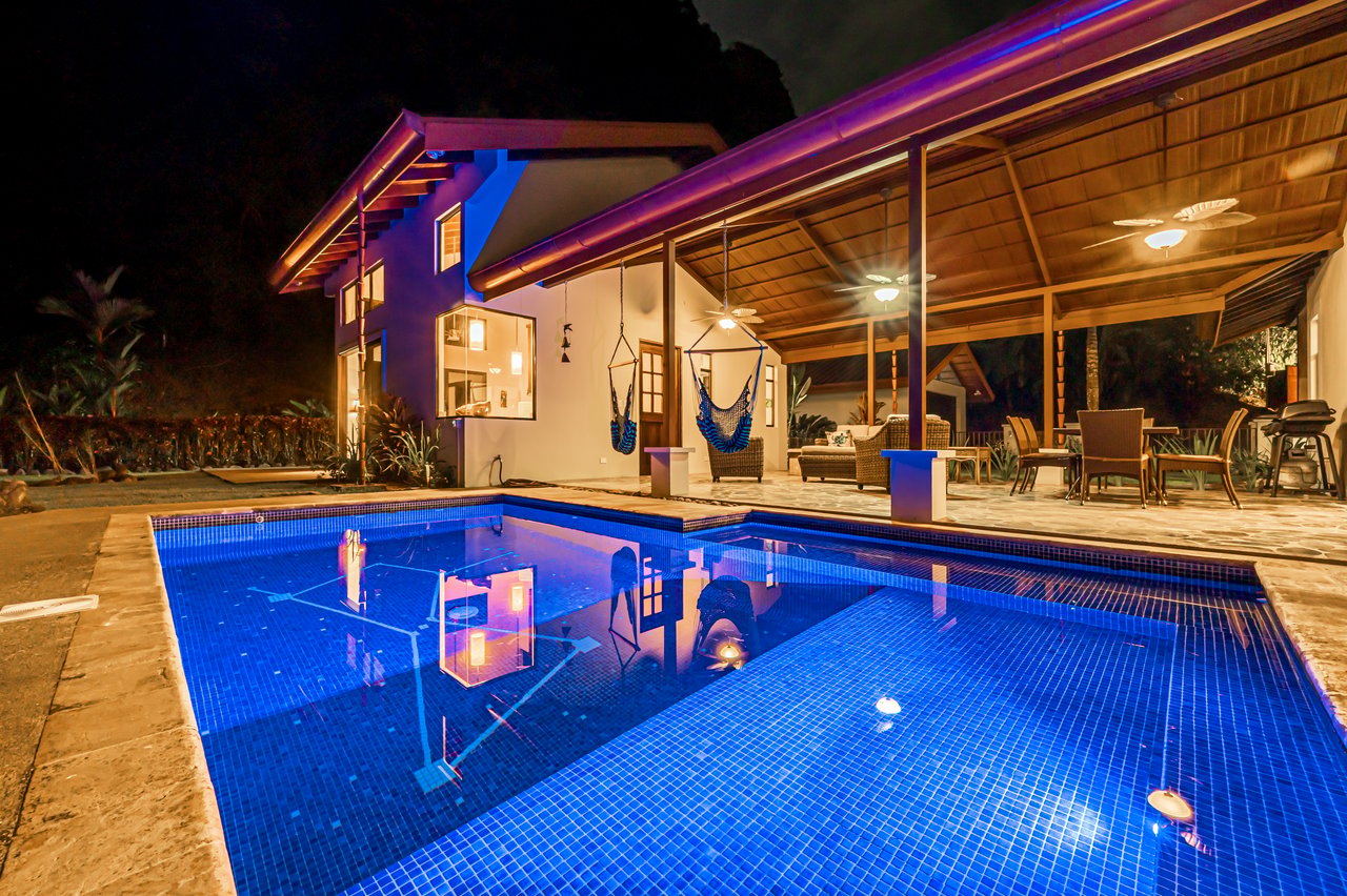 Stunning Waterfall Home + Guest Casita - Cascada Azul
