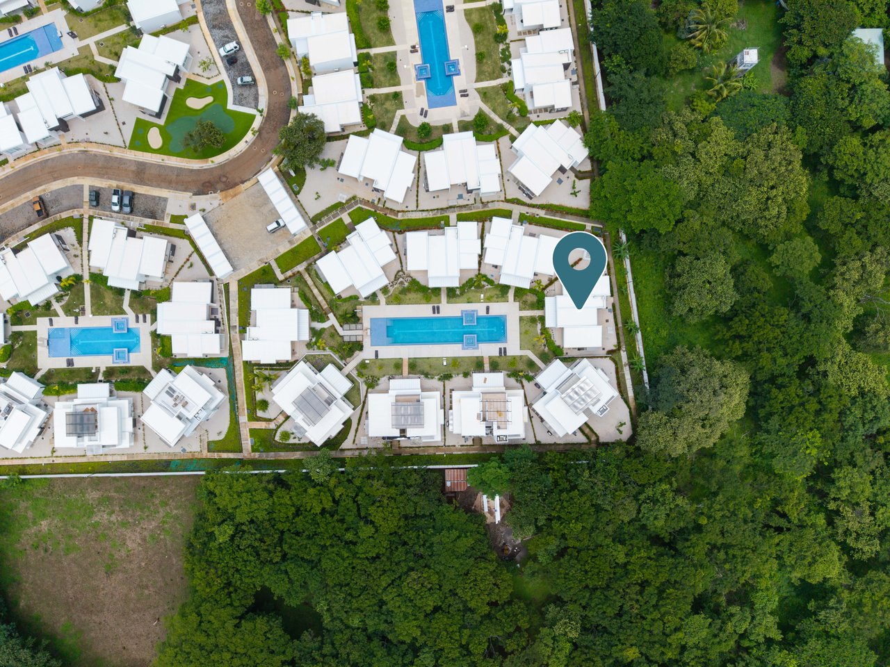 Enclave B5 | Modern 3-Bedroom Villa in Gated Community Near Avellanas Beach