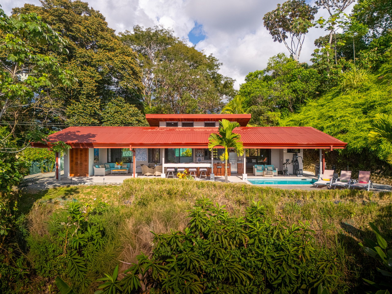 Casa Sea Breeze- Spectacular Ocean-View Home and Guest Villa in Prime Ojochal Location