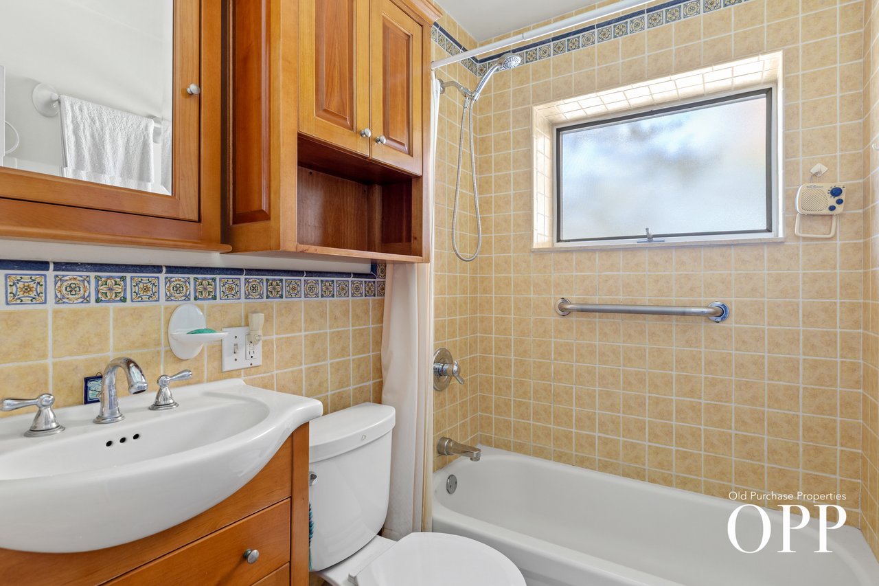 A Daily Arrival Framed by Bay and Marsh