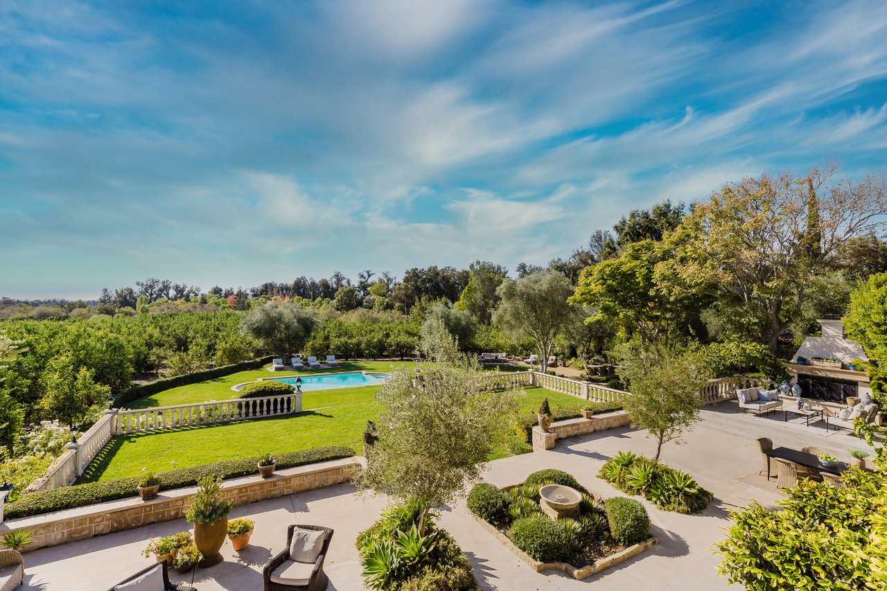 6201 Old Balcom Canyon Rd