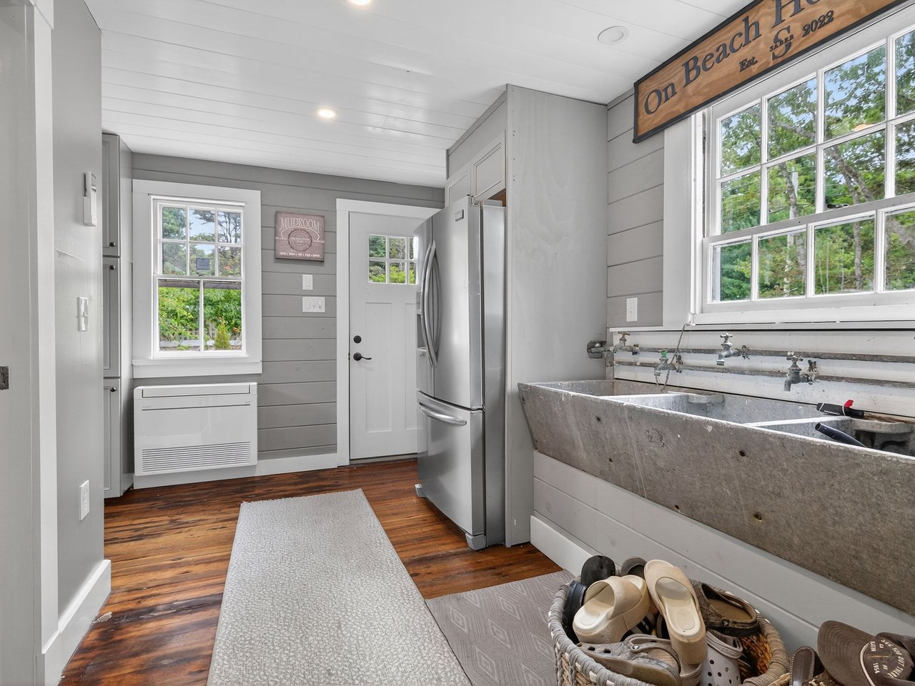 Waterfront Off Market Private Exclusive 