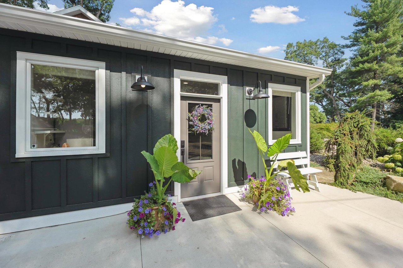 240 AQUAMARINE DRIVE