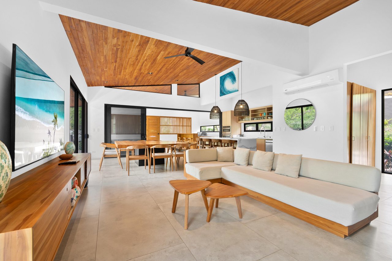 Casa Hanna | Luxury Home for Sale in Senderos, Tamarindo Costa Rica