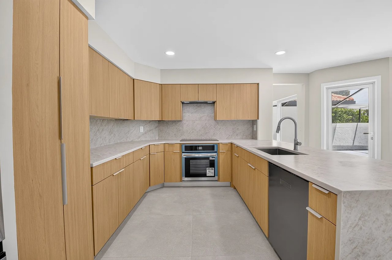 2103 NW 53rd Street