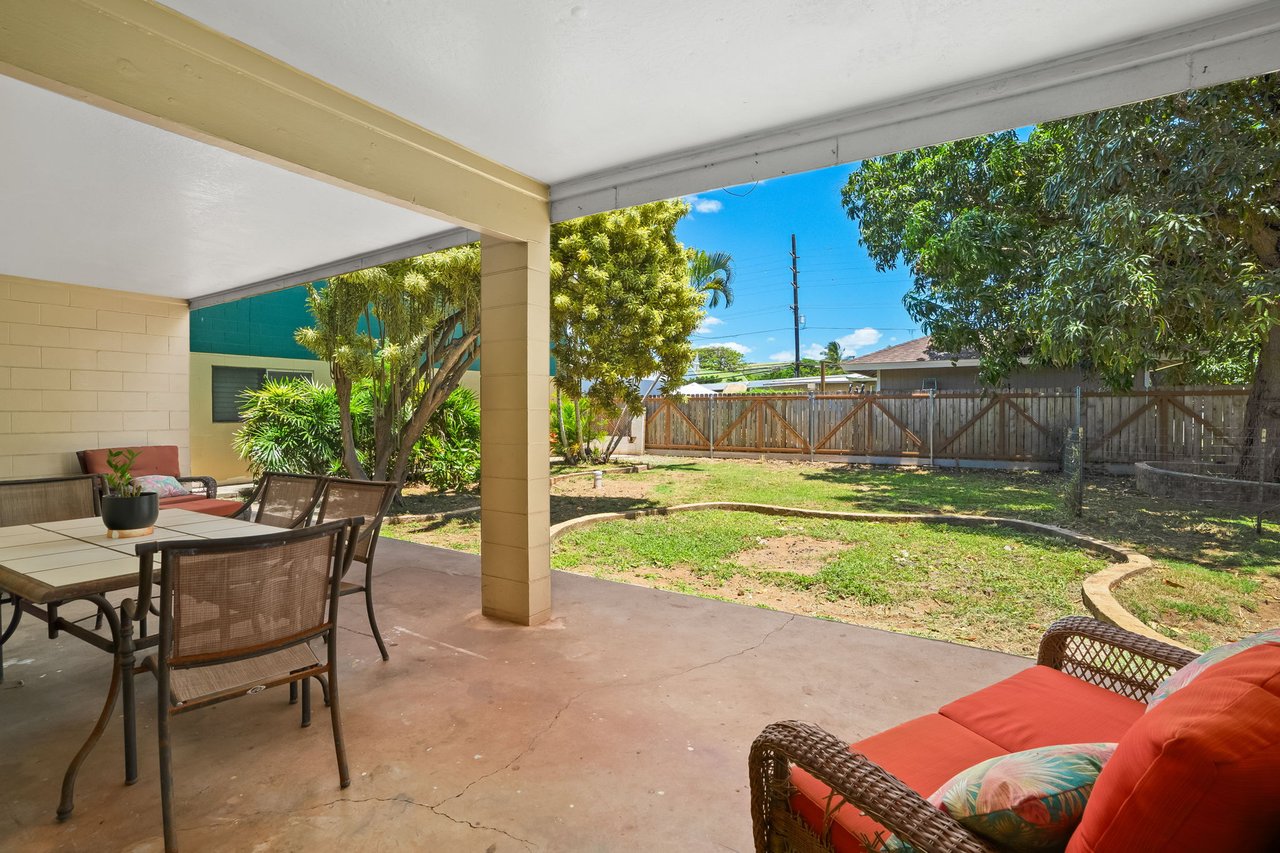 GOLDEN OPPORTUNITY: 8562-B ELEPAIO RD, KEKAHA