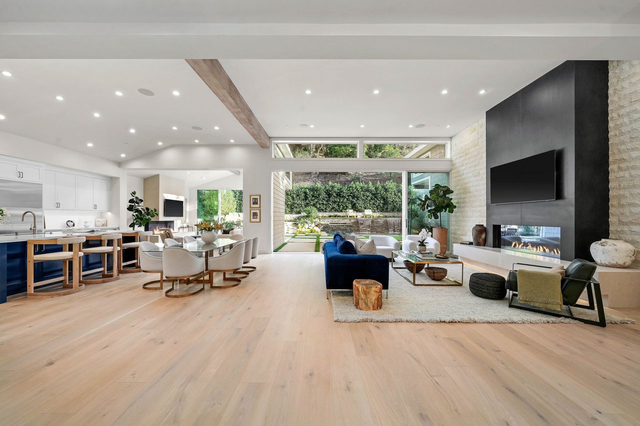 856 Leonard Road, Brentwood