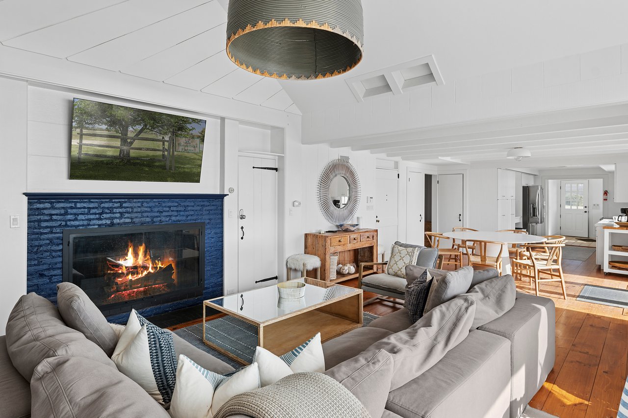 644 Old Montauk Highway, Montauk