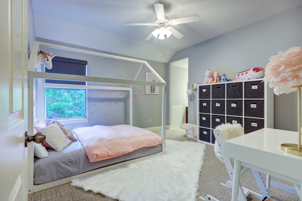 12100 Azure Shores Ct.