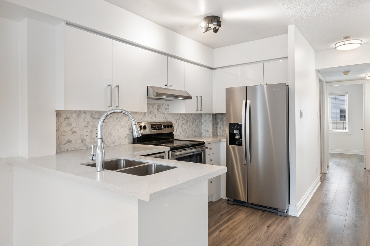 12 Sudbury St #802