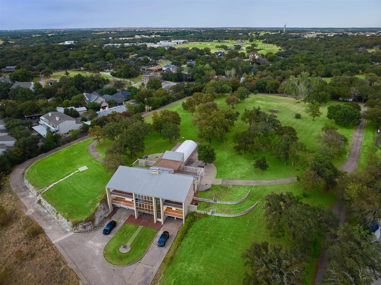 5400 Fall Creek Hwy