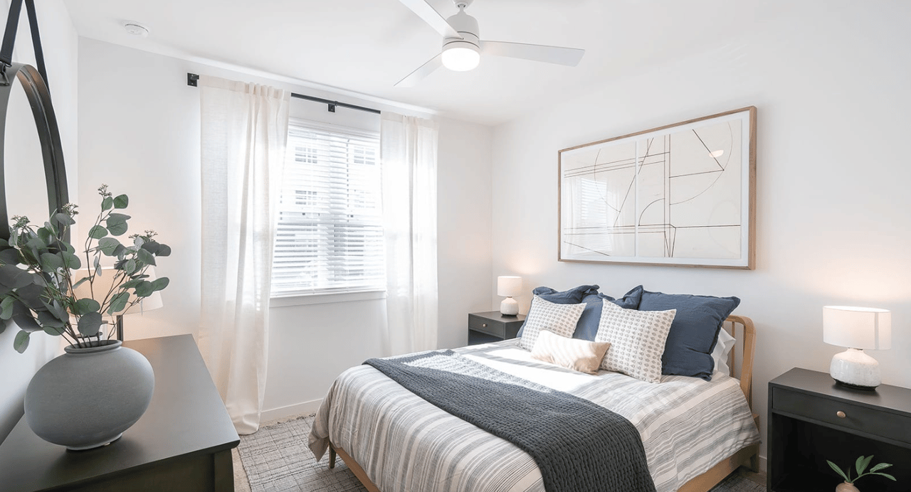 Enjoy up to 12 weeks of base rent FREE!