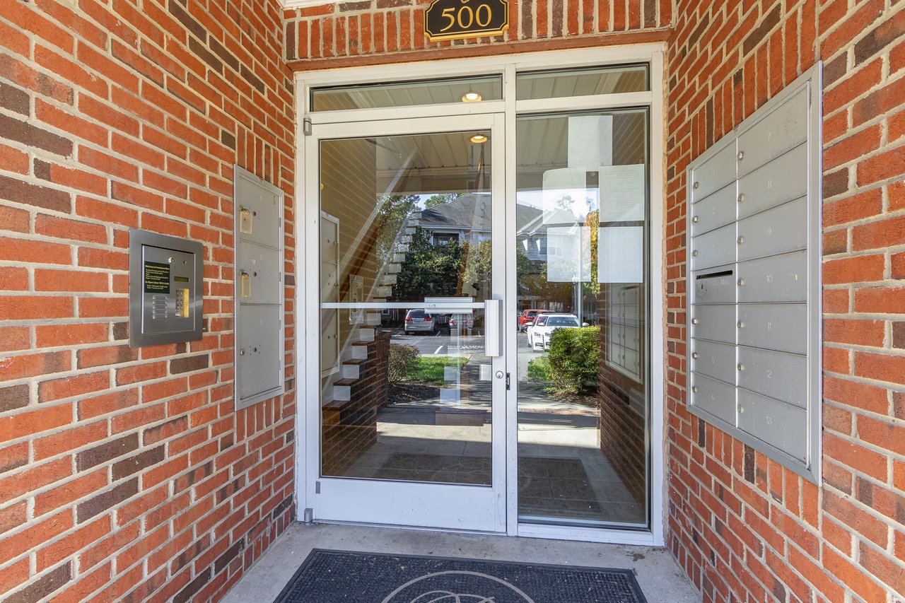 2 Bedroom Condo in Chapel Hill