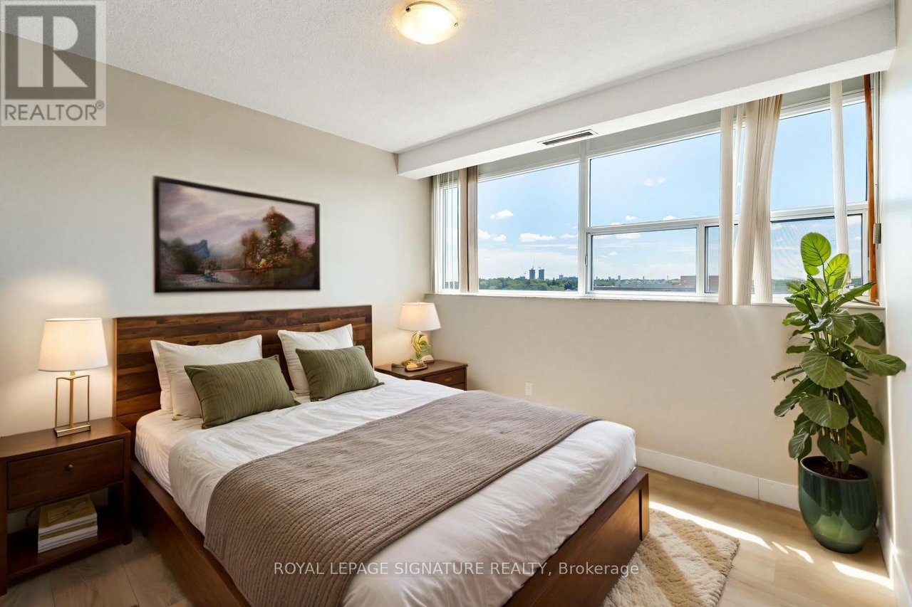 PH5-2130 Weston Rd