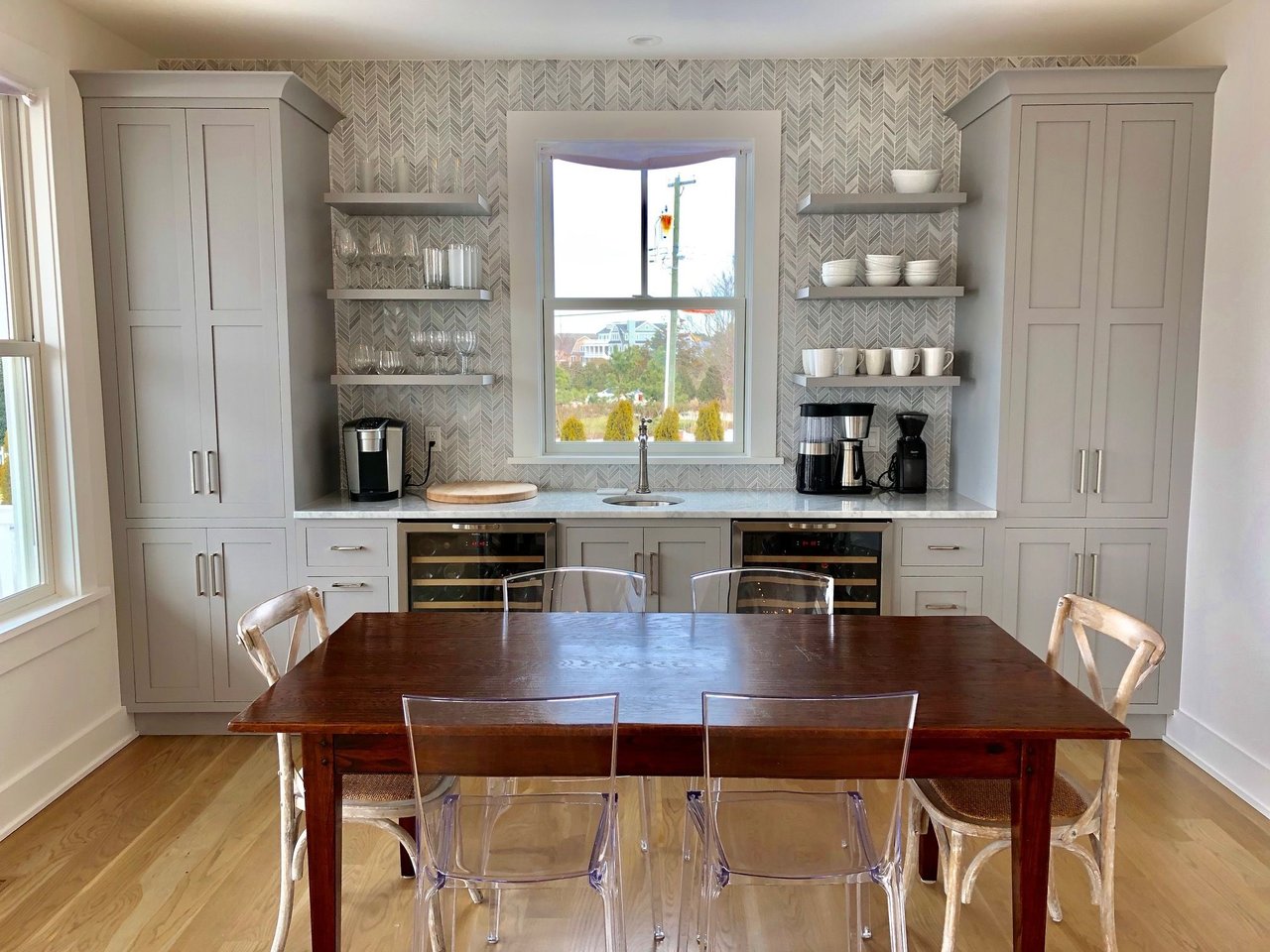 #103 Exclusive Curtis Point