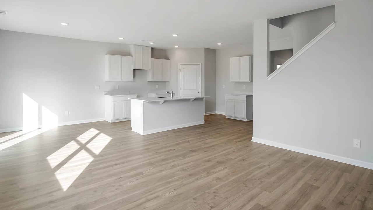 1532 Dove Dr