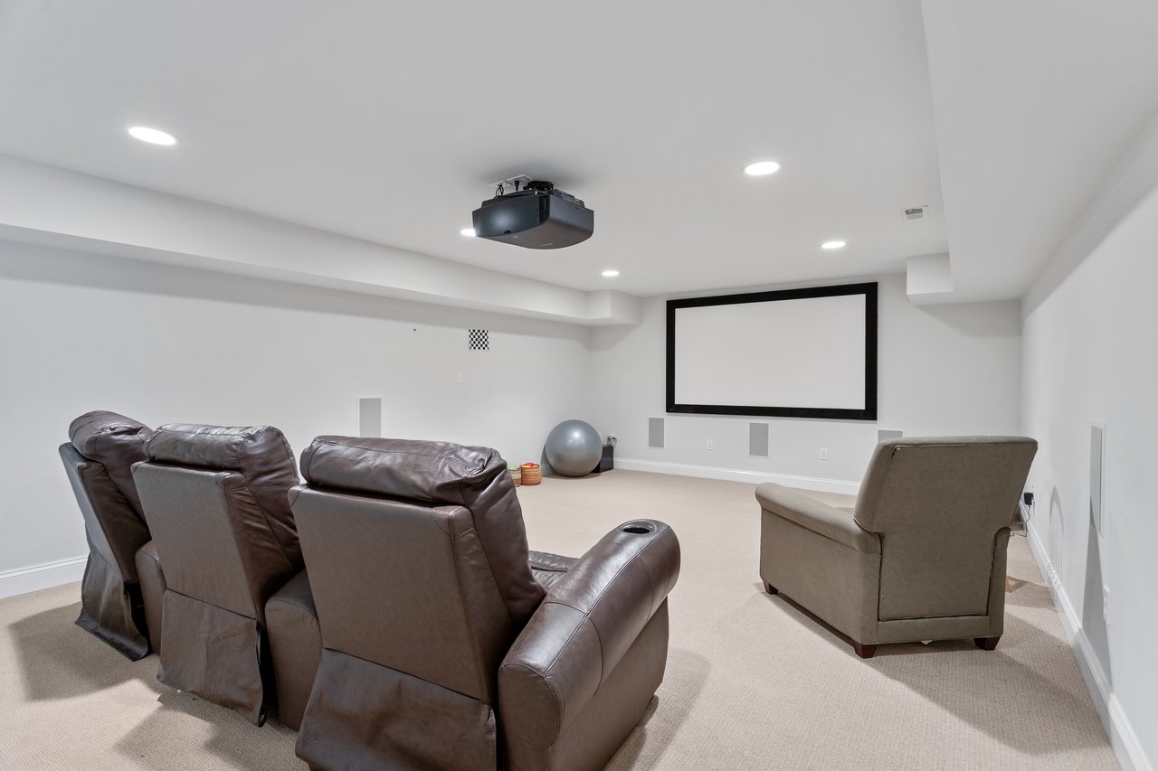 82 Honey Hollow Road
