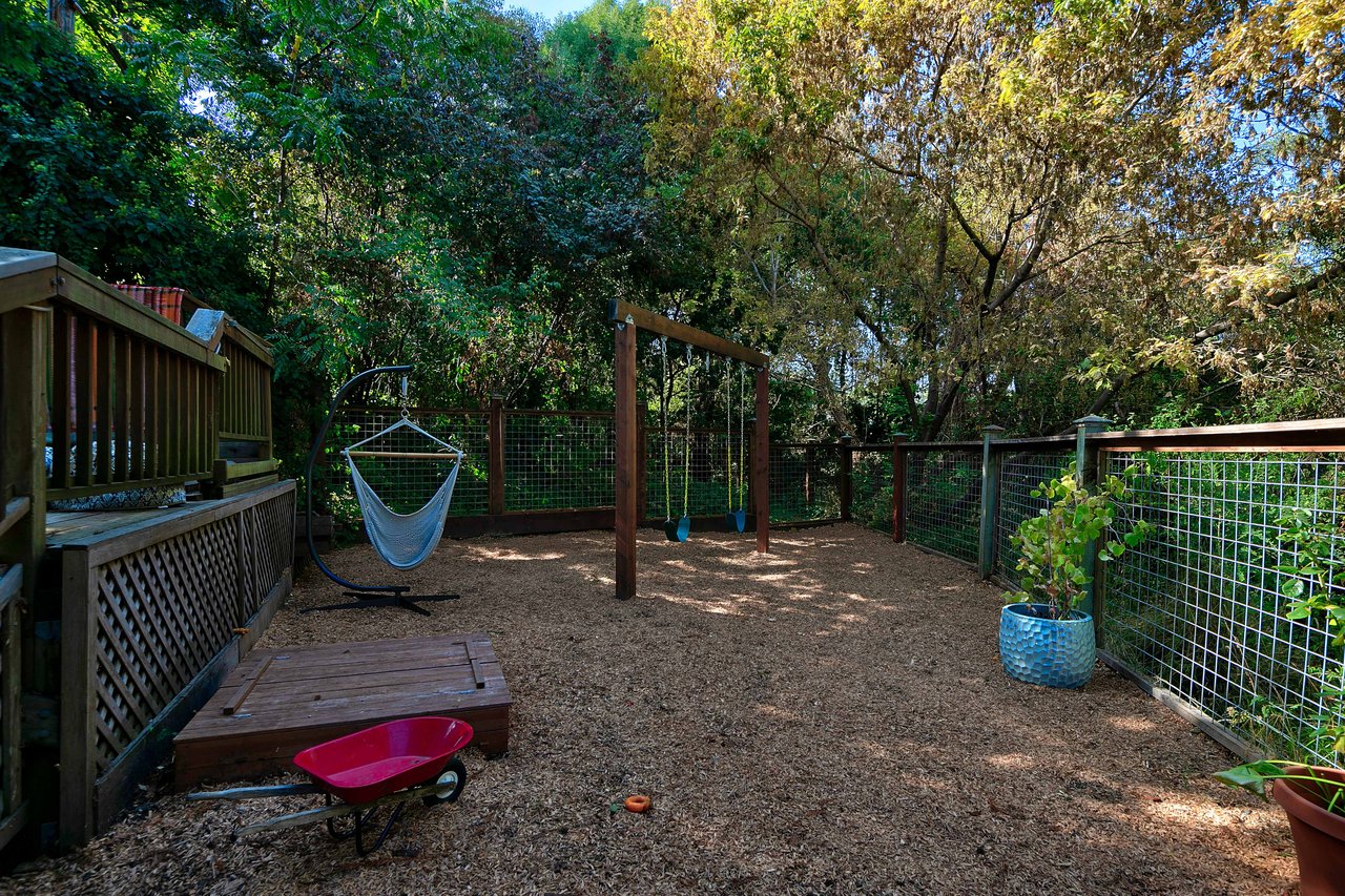 90 Alder Avenue, San Anselmo