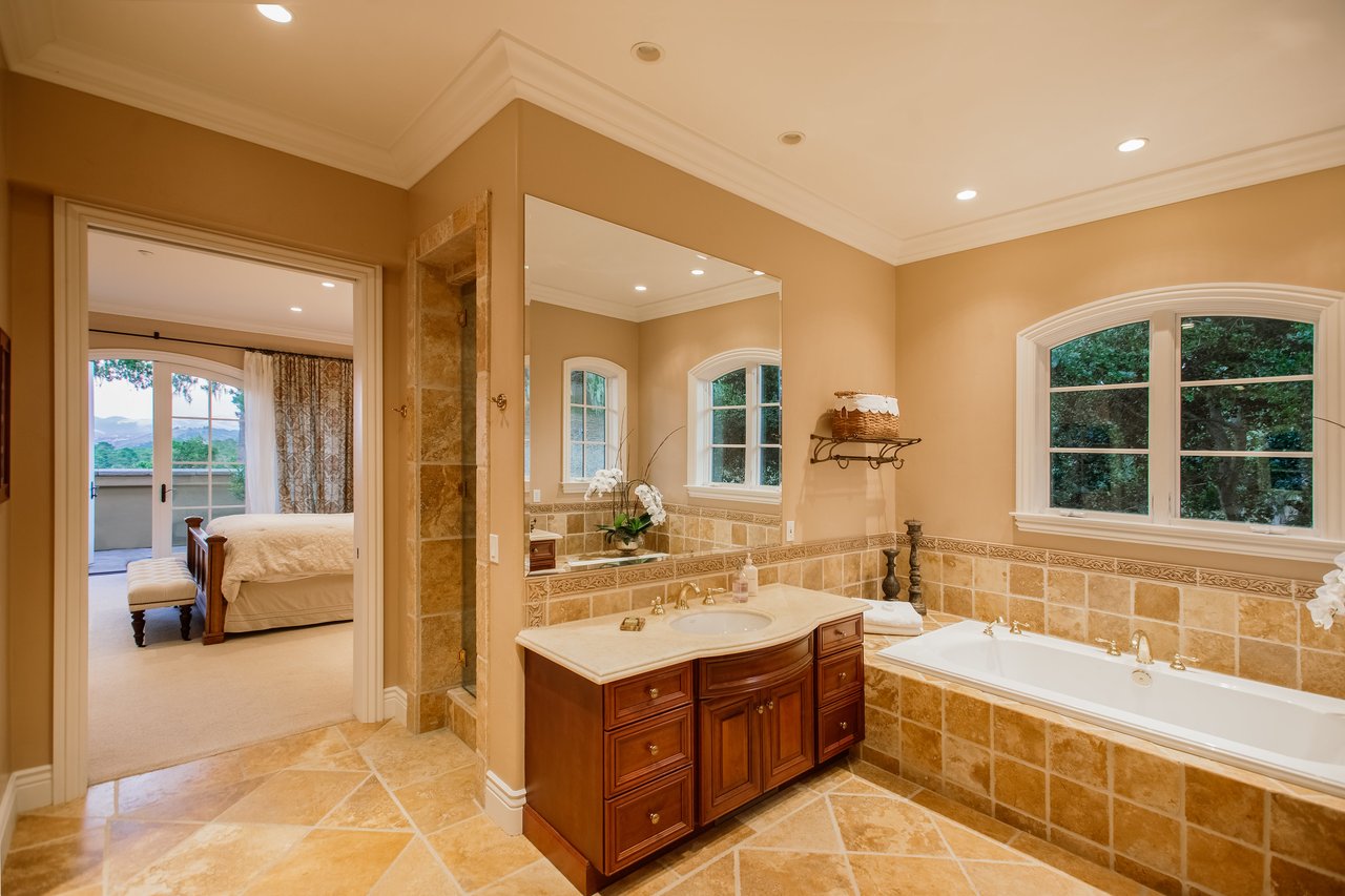 7410 Alturas Court, Monterey